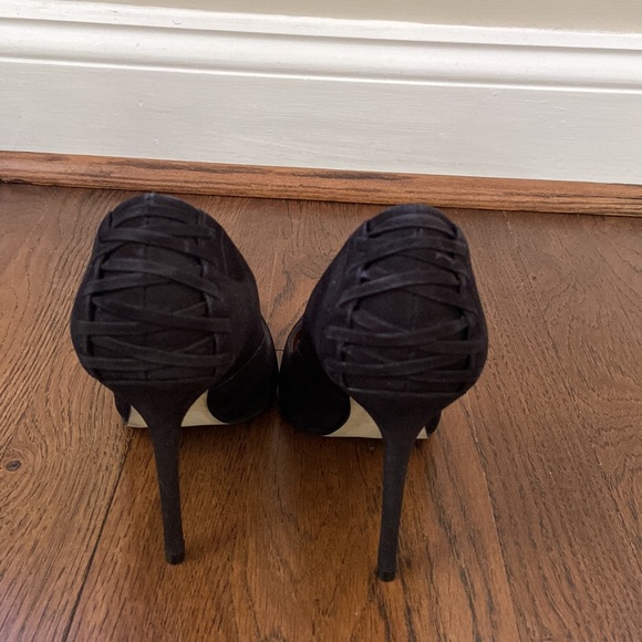 Steve Madden Paiton Pumps - Picture 3 of 5